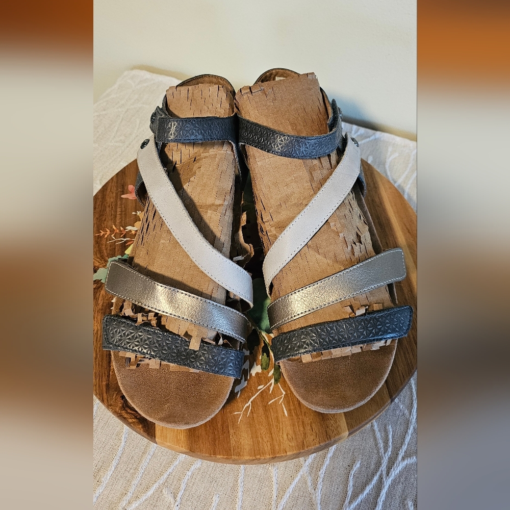 Cobb Hill Hollywood Wedge Sandals